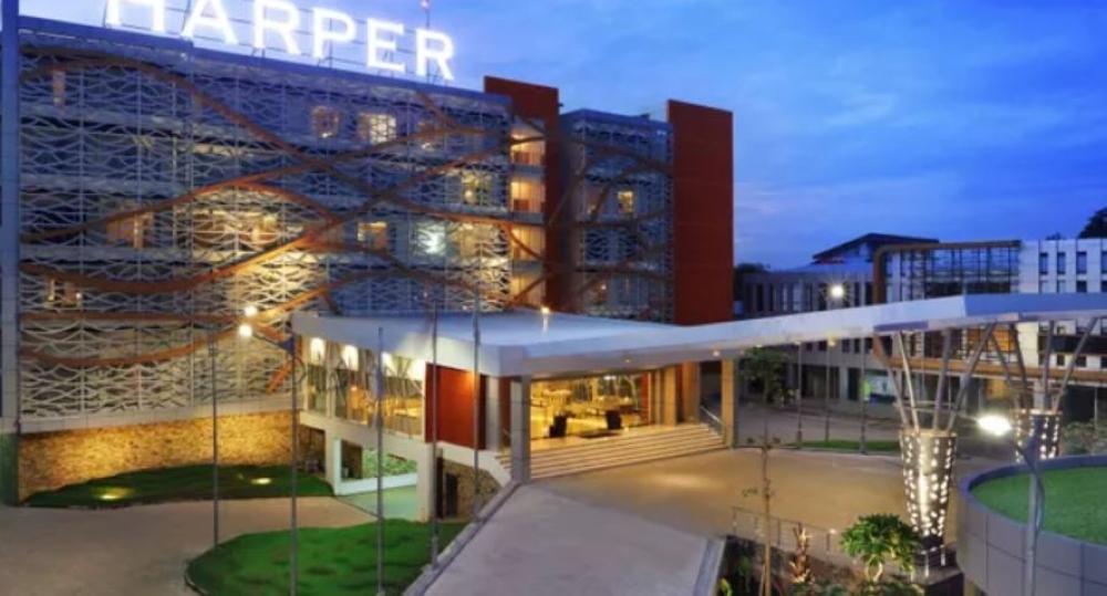 Harper Perintis By Aston Hotel Макасар Екстериор снимка